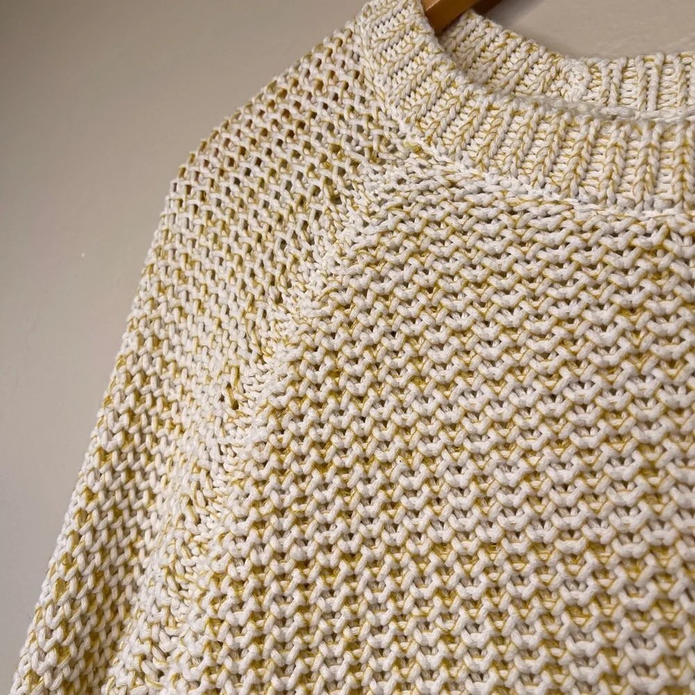 Vince | Chartreuse Chunky Knit Crew Neck Long Sleeve Banded Cuffs Tunic Sweater - Picture 6 of 13